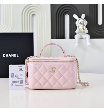 Chanel beauty bag 9.5x17x8cm
