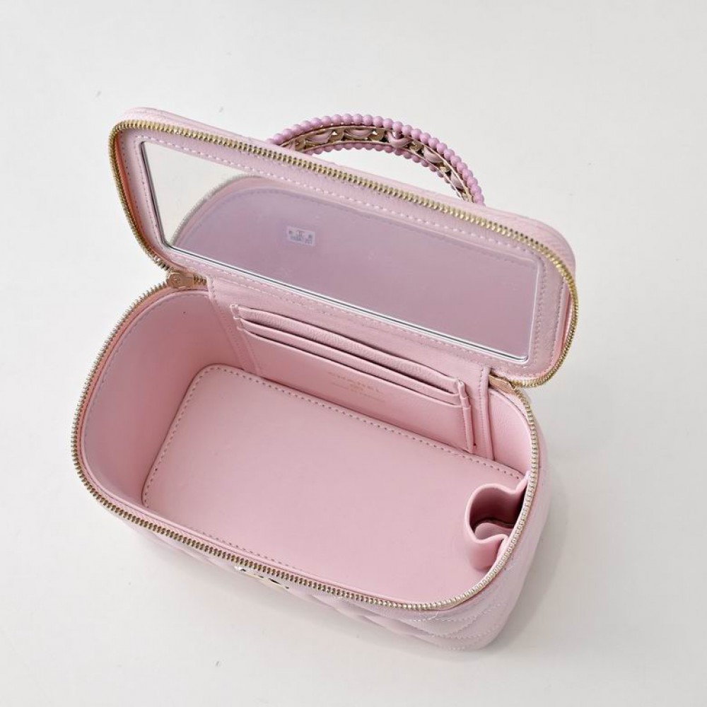 Chanel beauty bag 9.5x17x8cm Bags