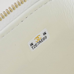 Chanel beauty bag 9.5x17x8cm Bags