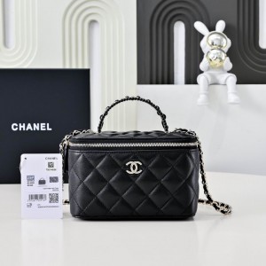 Chanel beauty bag 9.5x17x8cm Bags