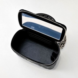 Chanel beauty bag 9.5x17x8cm Bags