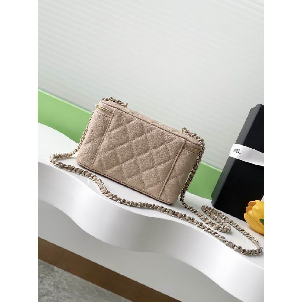 Chanel beauty bag 9.5x17x8cm Bags