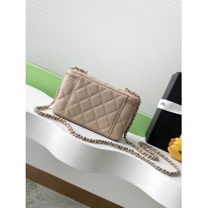 Chanel beauty bag 9.5x17x8cm Bags