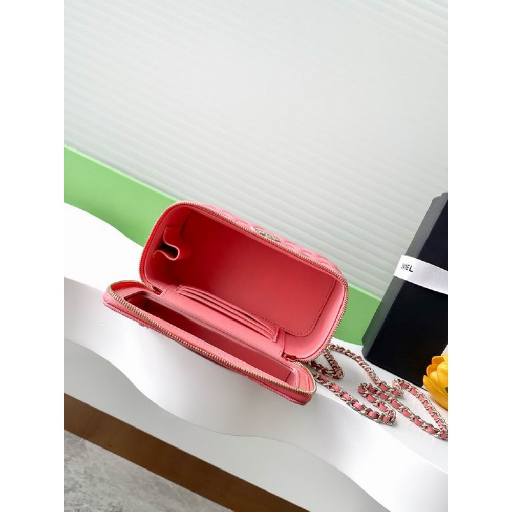 Chanel beauty bag 9.5x17x8cm Bags