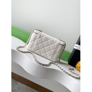 Chanel beauty bag 9.5x17x8cm Bags