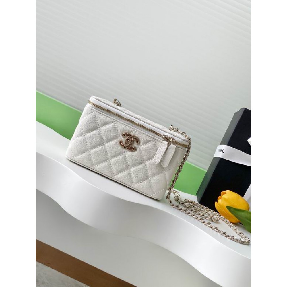 Chanel beauty bag 9.5x17x8cm Bags
