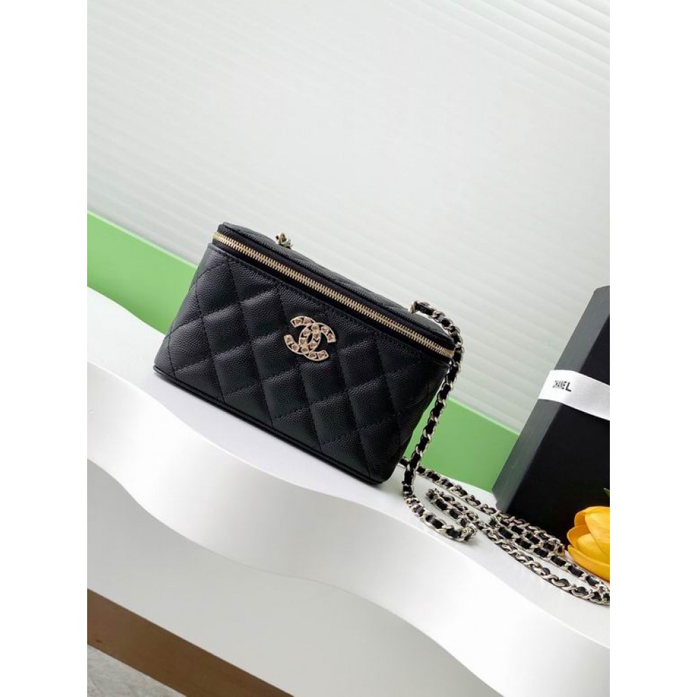 Chanel beauty bag 9.5x17x8cm Bags