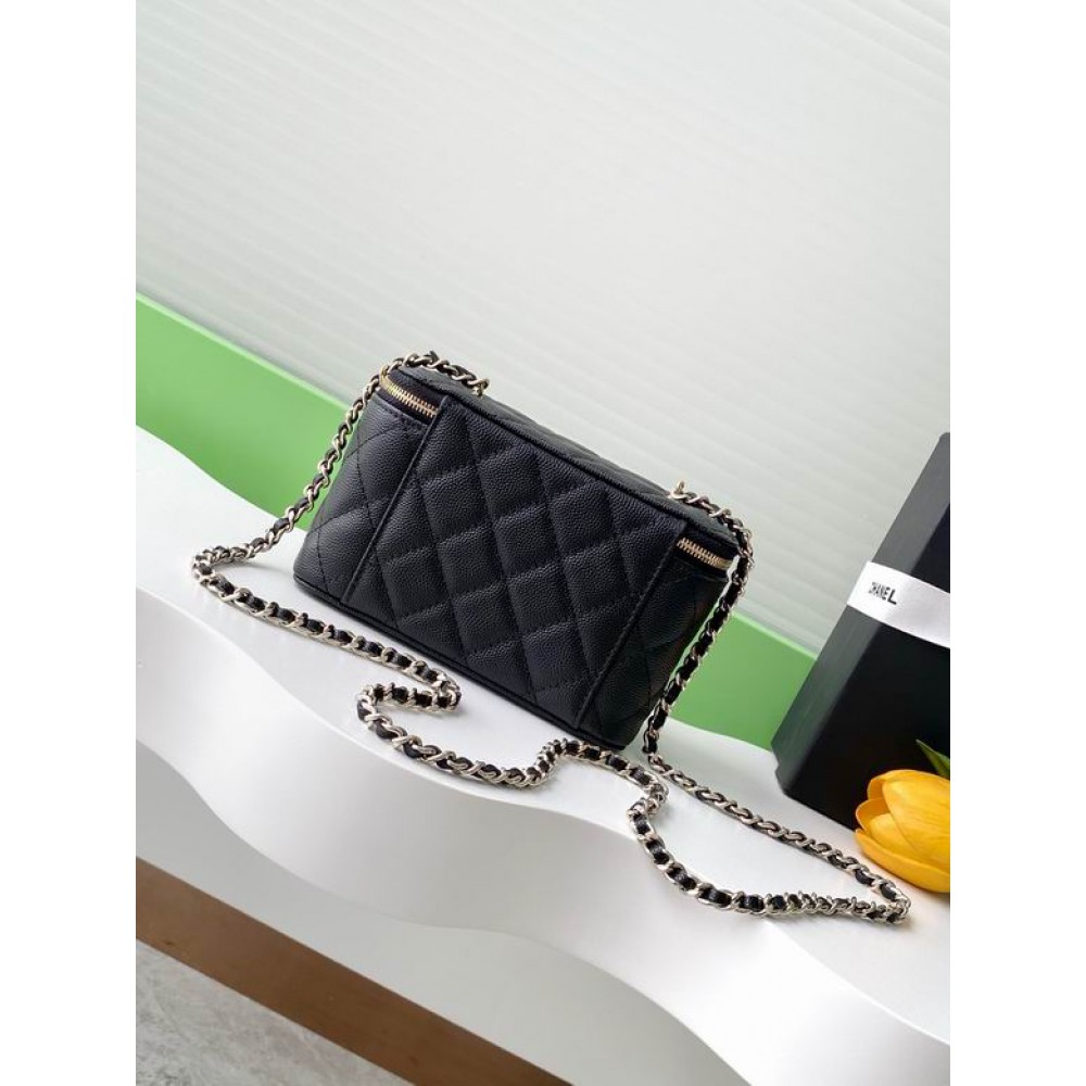 Chanel beauty bag 9.5x17x8cm Bags