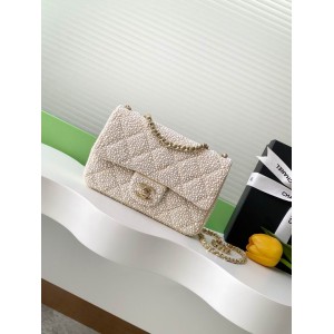 Chanel classic flap bag small size 20x14x8cm Bags