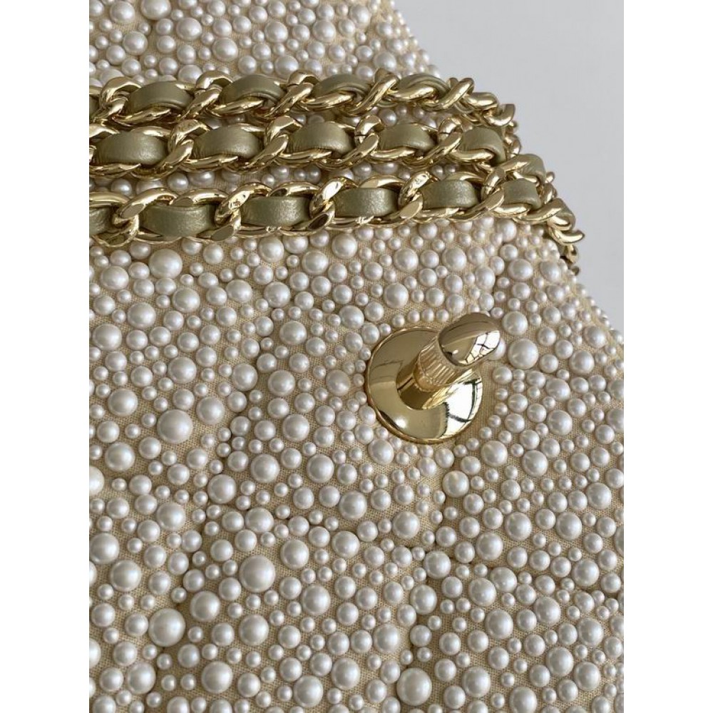 Chanel classic flap bag small size 20x14x8cm Bags