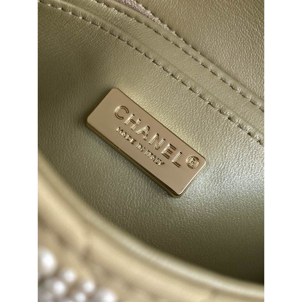 Chanel classic flap bag small size 20x14x8cm Bags