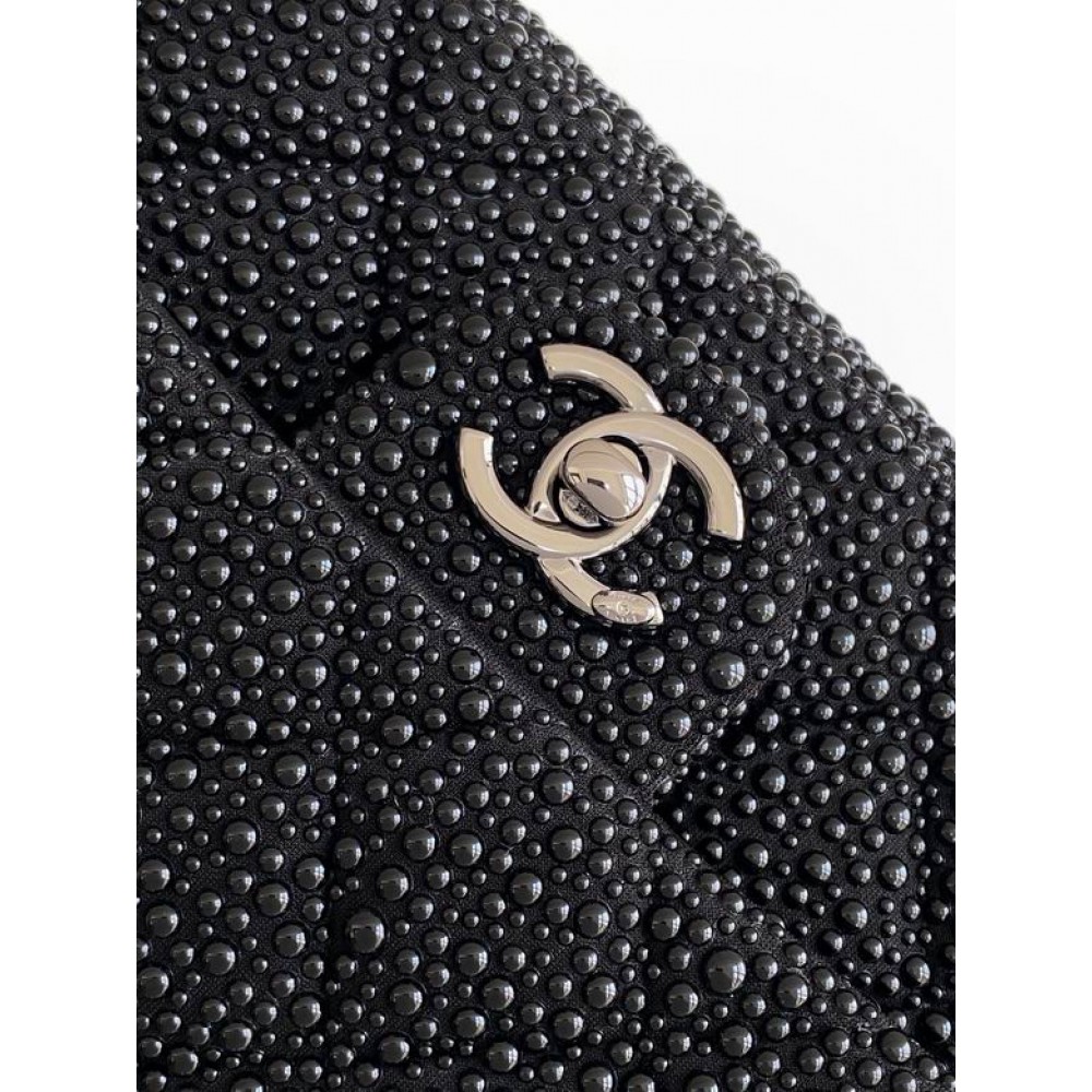 Chanel classic flap bag small size 20x14x8cm Bags