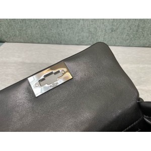 Valentino Roman stud bag 19x13cm  