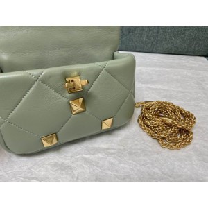 Valentino Roman stud bag 19x13cm  