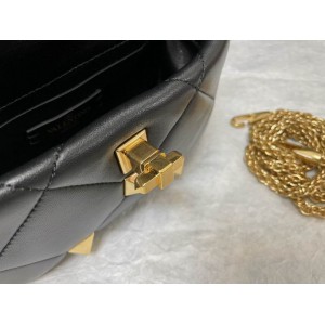 Valentino Roman stud bag 19x13cm  