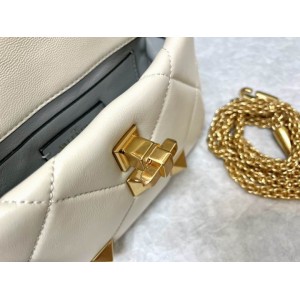 Valentino Roman stud bag 19x13cm  