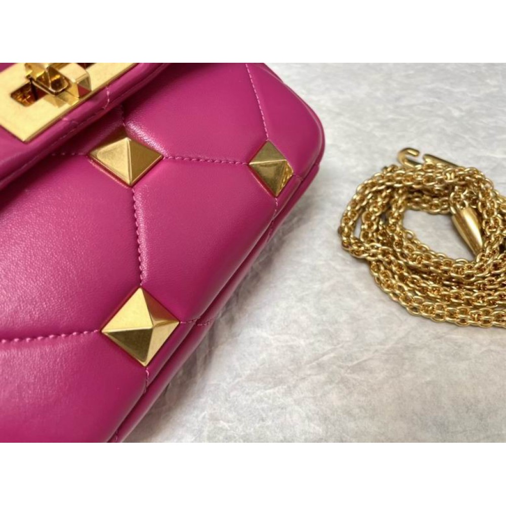 Valentino Roman stud bag 19x13cm  