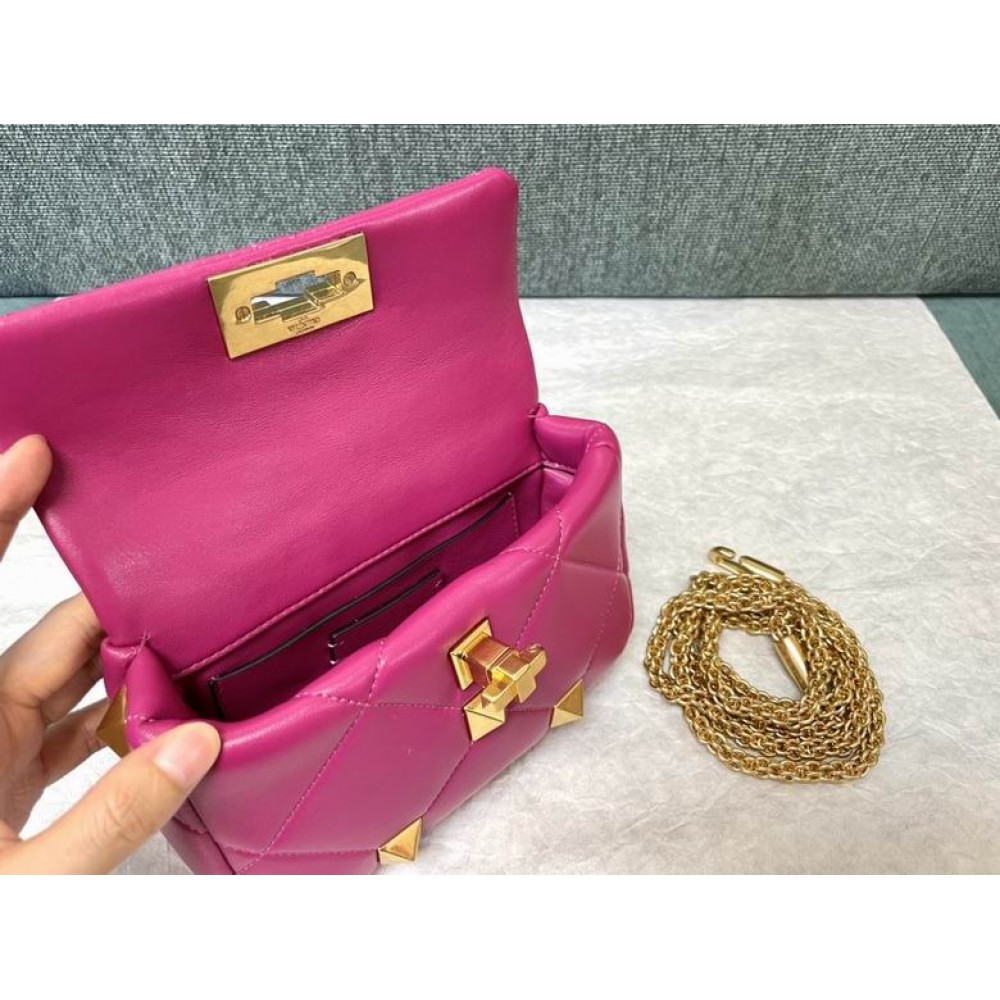 Valentino Roman stud bag 19x13cm  