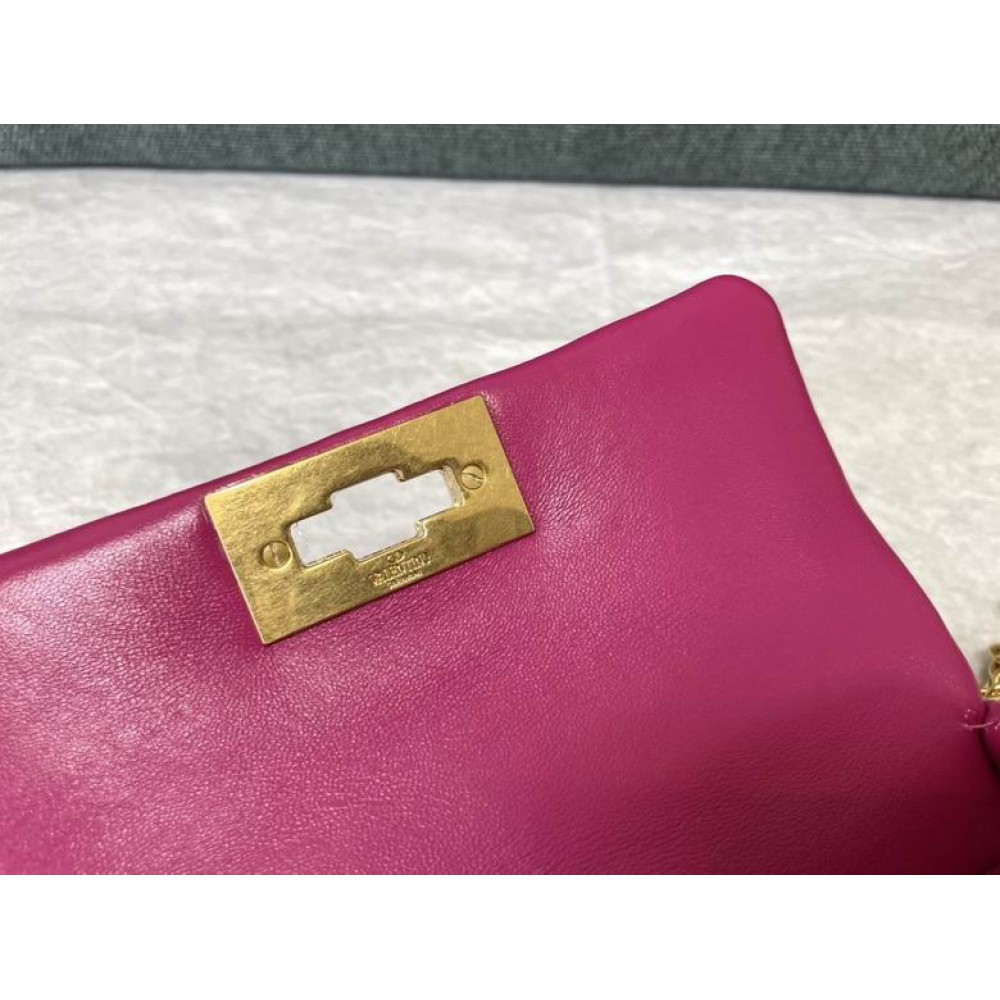 Valentino Roman stud bag 19x13cm  