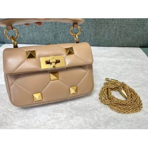 Valentino Roman stud bag 19x13cm  