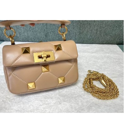 Valentino Roman stud bag 19x13cm 