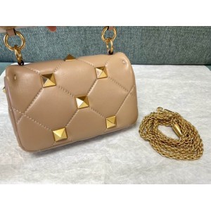 Valentino Roman stud bag 19x13cm  