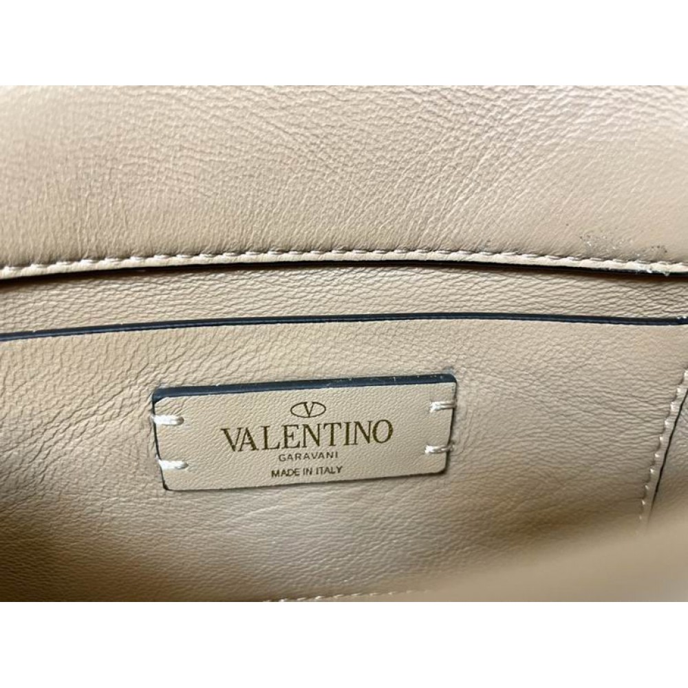 Valentino Roman stud bag 19x13cm  