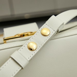 Lv Dauphine m25209 17x9x24cm  Bags