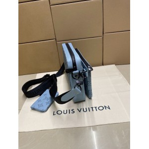 LV Trio Messenger Multi Crossbody Bag M14781 25 x 18.5 x 7 cm Bags