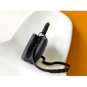 Lv Capucines M23947 East-West MM 33 x 19 x 9 cm Bags