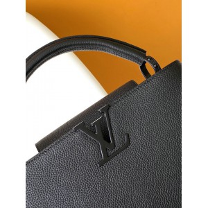 Lv Capucines M23947 East-West MM 33 x 19 x 9 cm Bags