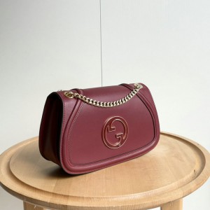 Gucci Blondie medium shoulder bag 815715  Bags