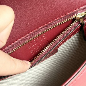 Gucci Blondie medium shoulder bag 815715  Bags