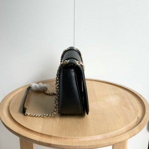 Gucci Blondie medium shoulder bag 815715  Bags