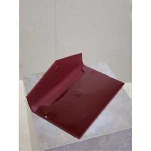 Ysl UPTOWN pouch in grain de poudre leather 27 x 16 x 2 CM 