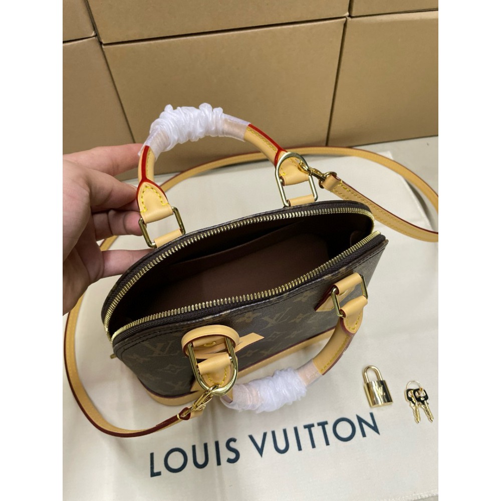 Lv Alma M46990 23.5x17.5x11.5cm Bags