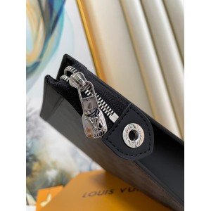 Lv Toiletry pouch 26x20x6cm Bags