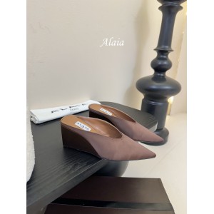 Alaia Cube 75 satin wedge mules 35-42 Shoes