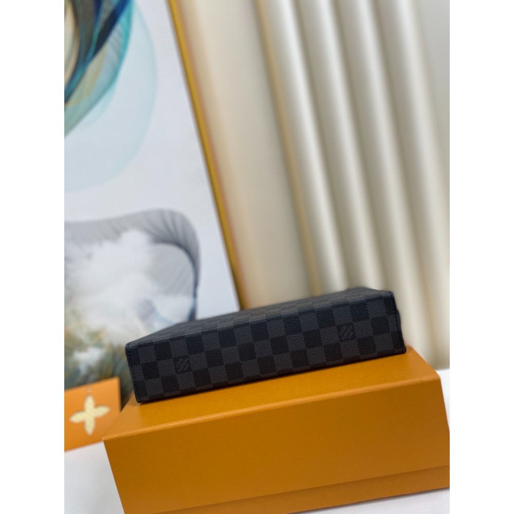 Lv Toiletry pouch 26x20x6cm Bags