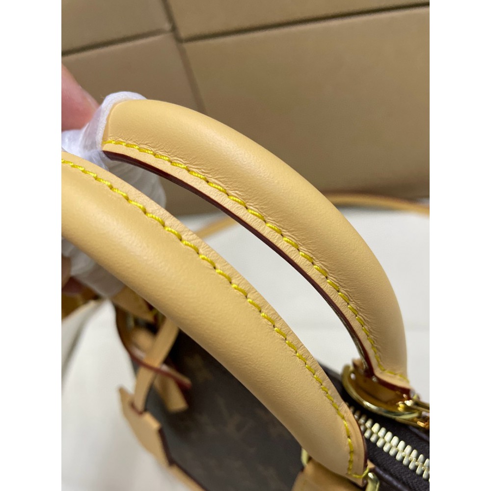 Lv Alma M46990 23.5x17.5x11.5cm Bags