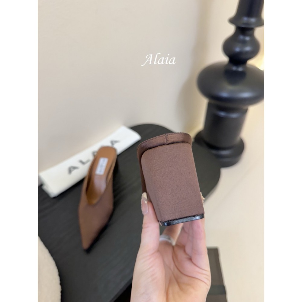 Alaia Cube 75 satin wedge mules 35-42 Shoes