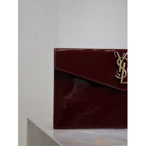 Ysl UPTOWN pouch in grain de poudre leather 27 x 16 x 2 CM 