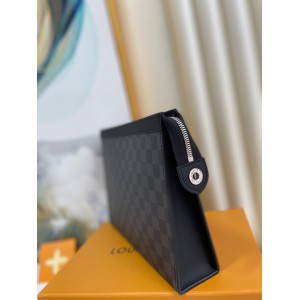 Lv Toiletry pouch 26x20x6cm Bags