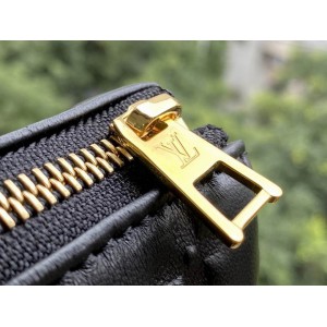 Lv Coussin M57790 26x20x12cm Bags