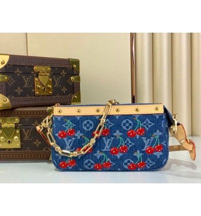 Lv Pochette LV x TM  Accessoires M13994 13x4x22cm