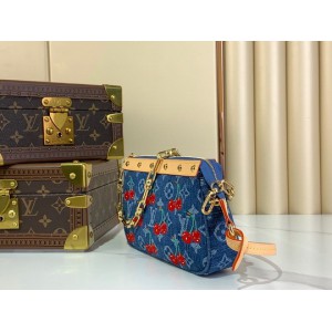 Lv Pochette LV x TM  Accessoires M13994 13x4x22cm Bags