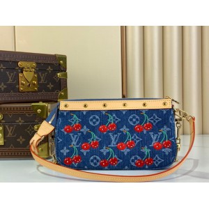 Lv Pochette LV x TM  Accessoires M13994 13x4x22cm Bags