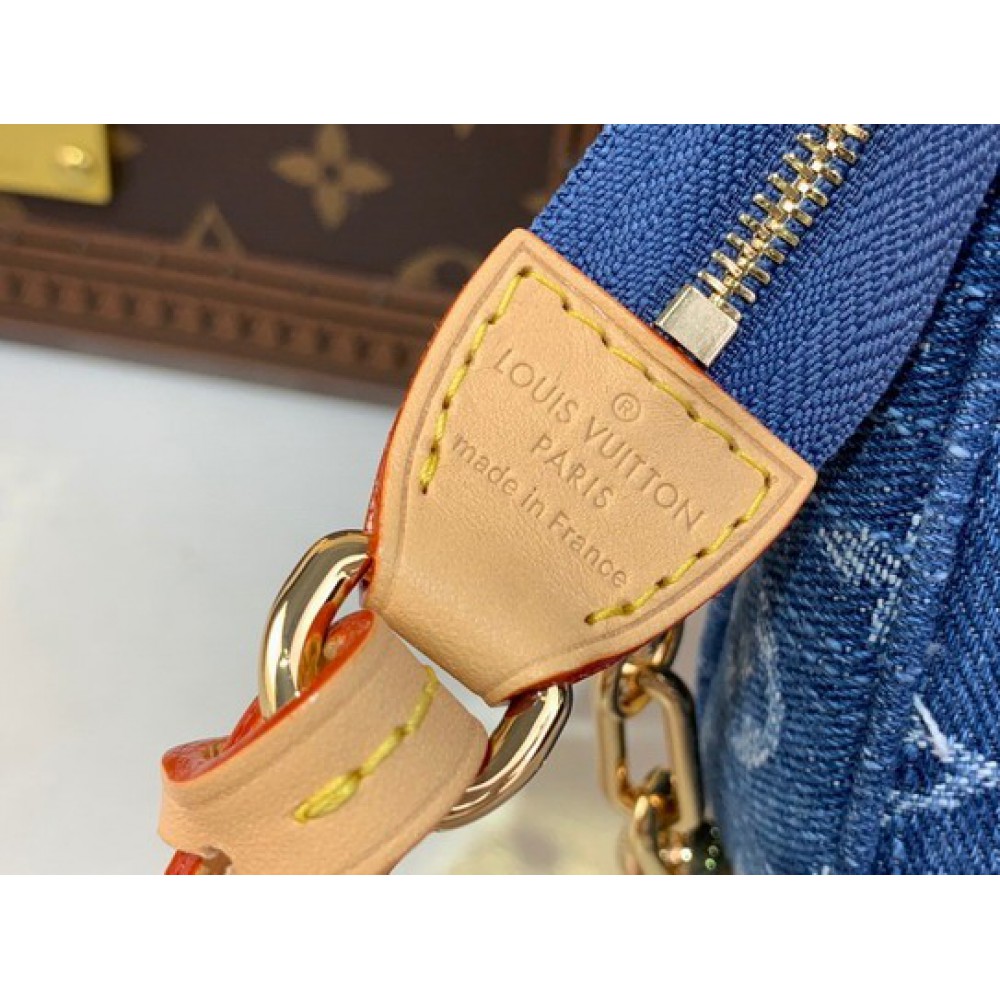 Lv Pochette LV x TM  Accessoires M13994 13x4x22cm Bags