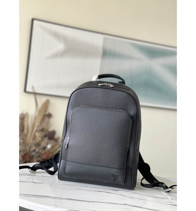 Lv Adrian M30857 31x39x14cm