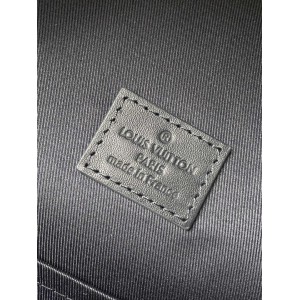 Lv Aerogram M11625 43x30x14cm Bags